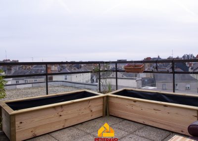 jardiniere en bois - petitravo